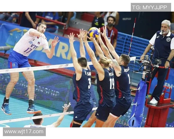 俄罗斯男排与伊朗队激战正酣谁将赢得这场巅峰对决