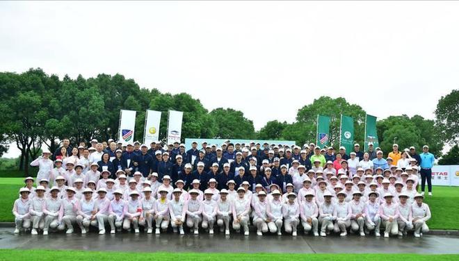 35亿销售额2000元一件短袖是中年男人们的“心头好”(图7)