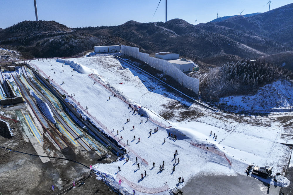 镜观回响丨冰雪闪耀映照澎湃中国(图11)