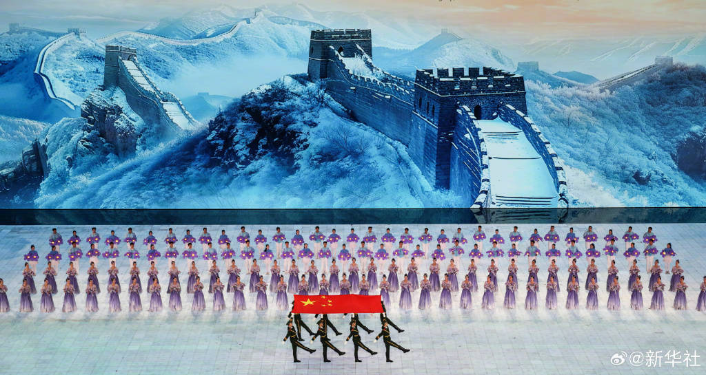 图集｜亚冬会开幕：今晚的“尔滨”热气腾腾(图4)