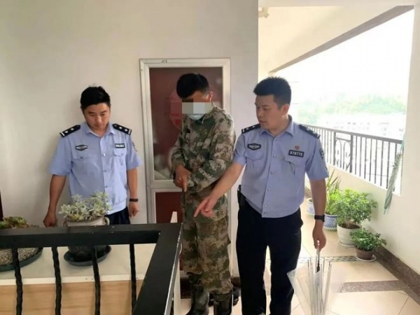 男子扫楼盗窃名贵运动鞋被警方擒获 家门口鞋柜成目标(图2)