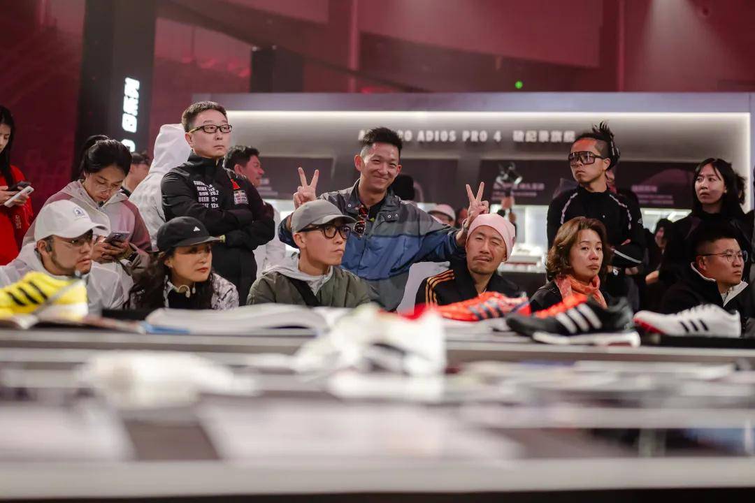 独家对话adidas：打破成交纪录找到中国市场的增长“心法”｜极致增长力(图3)